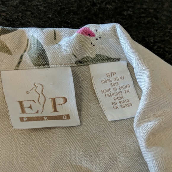 SALE 2/$6 EP Pro sleeveless button up shirt - Picture 2 of 3